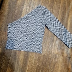 GUESS one shoulder top